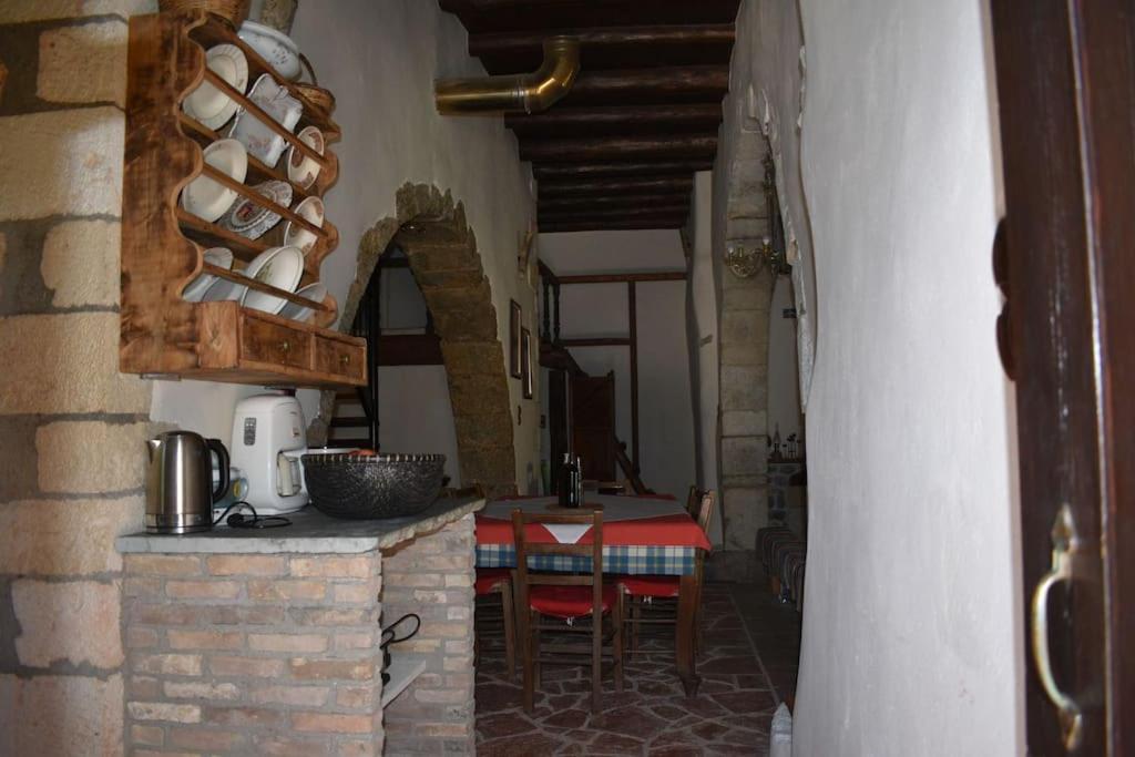 Traditional Villa With Pool In Sfakia Imbros Екстериор снимка